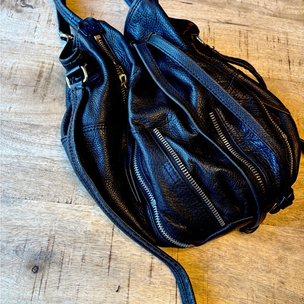 The Sak Strappy Black Leather Zipper Satchel Bucket Bag Y2K Kedzie - Picture 15 of 16